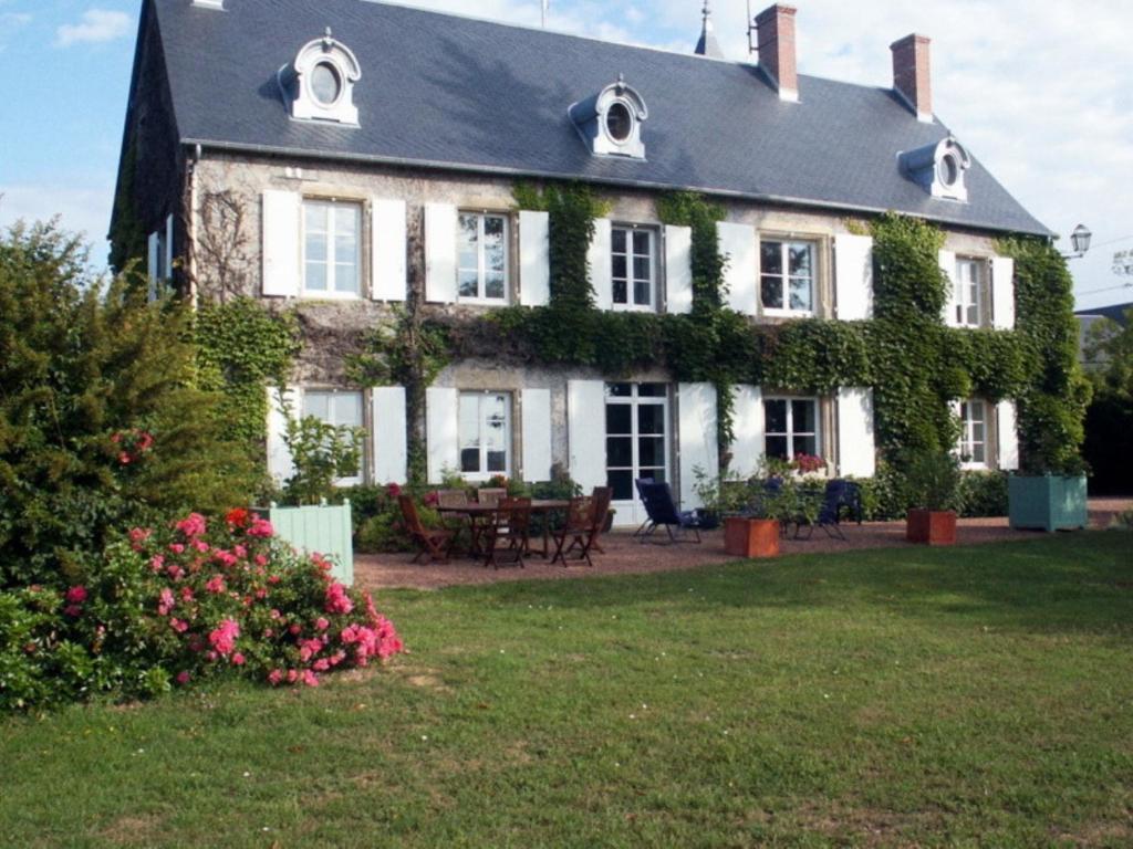 Chambres d'Hôtes - Domaine Des Perrières Crux-la-Ville Esterno foto