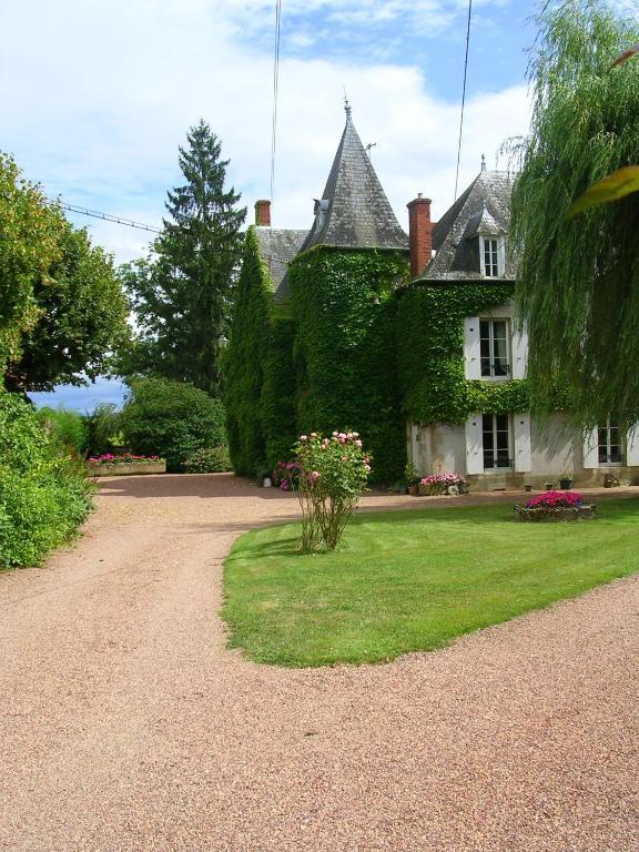 Chambres d'Hôtes - Domaine Des Perrières Crux-la-Ville Esterno foto