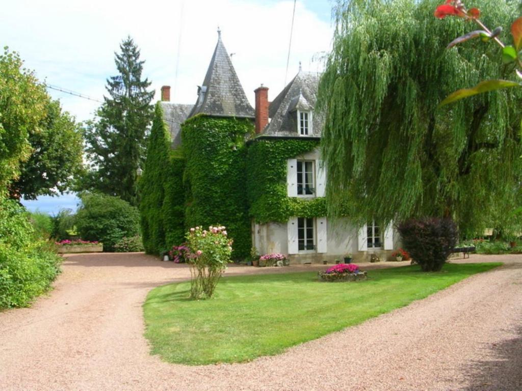 Chambres d'Hôtes - Domaine Des Perrières Crux-la-Ville Esterno foto